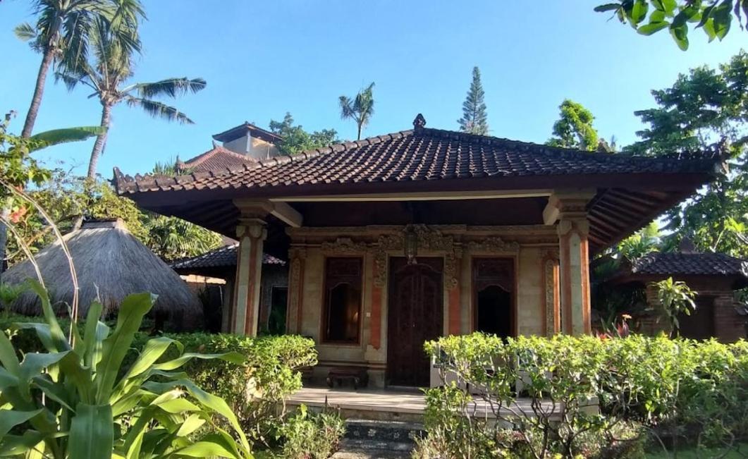Rambutan Hotel Lovina  Exterior photo