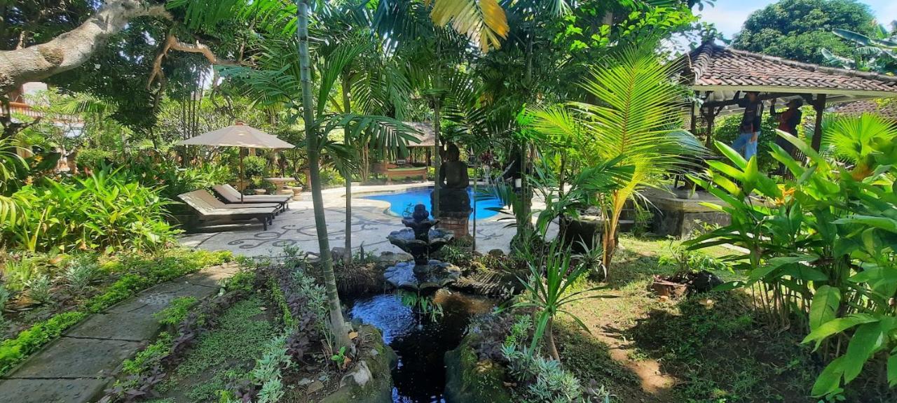 Rambutan Hotel Lovina  Exterior photo
