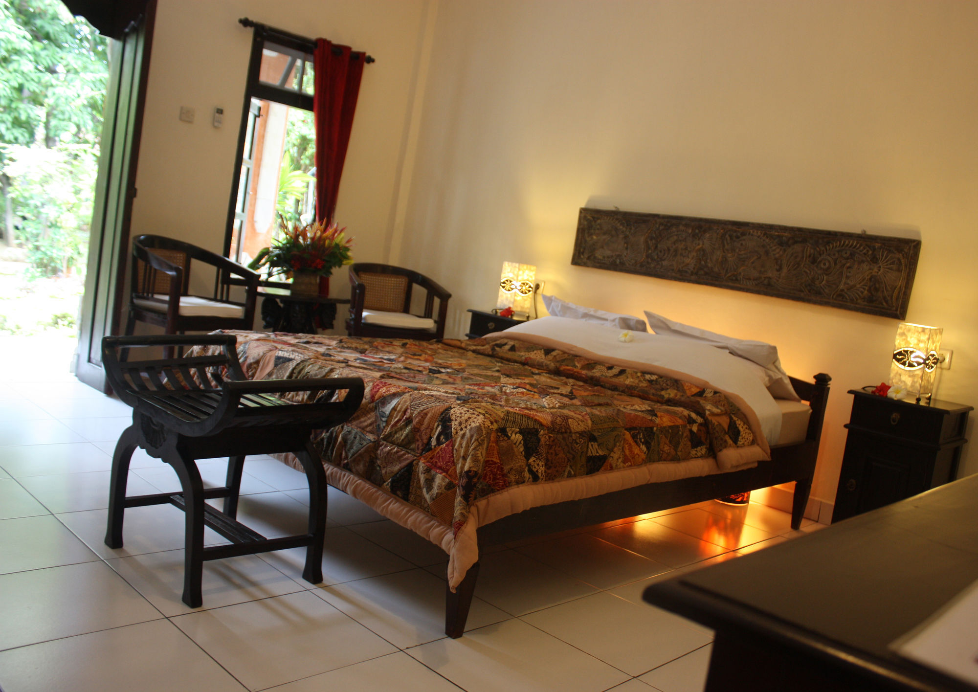 Rambutan Hotel Lovina  Exterior photo
